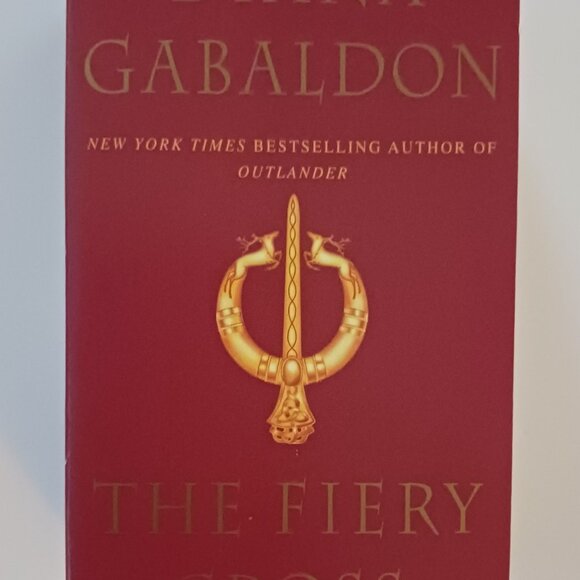 Outlander NEW Soft Cover Books Total of 5 - Picture 3 of 6